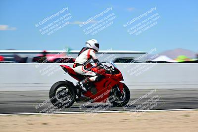 media/Mar-25-2024-Moto Forza (Mon) [[8d4319bd68]]/3-Intermediate Group/Session 4 (Front Straight Speed Pans)/